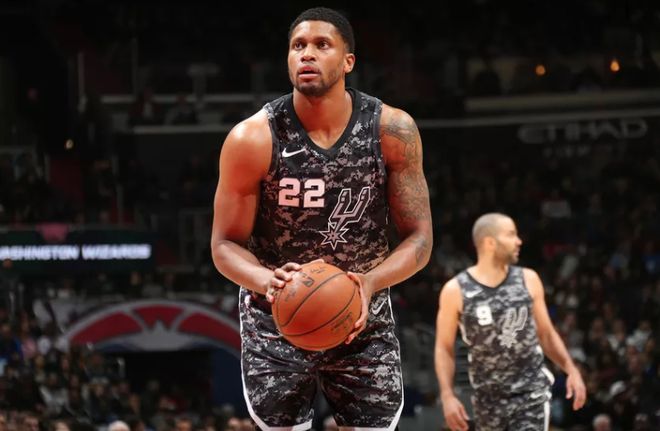 攻守转换时 攻守转换时